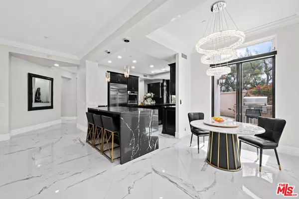 Laguna Niguel, CA 92677,10 Gladstone LN