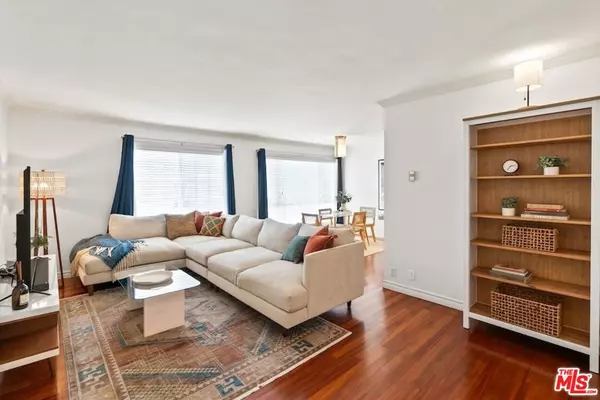 Santa Monica, CA 90403,837 Lincoln BLVD #6