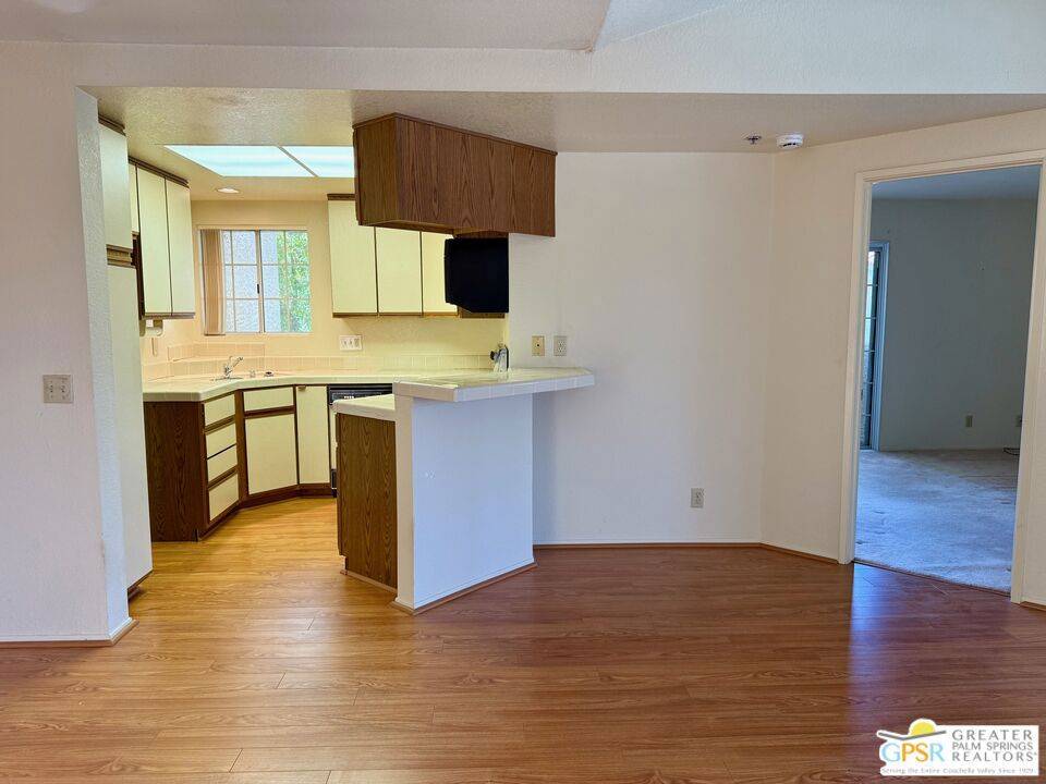 Palm Springs, CA 92264,2700 Lawrence Crossley RD #96