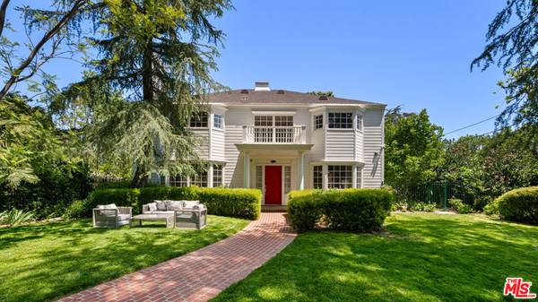 5404 Topeka DR, Tarzana, CA 91356
