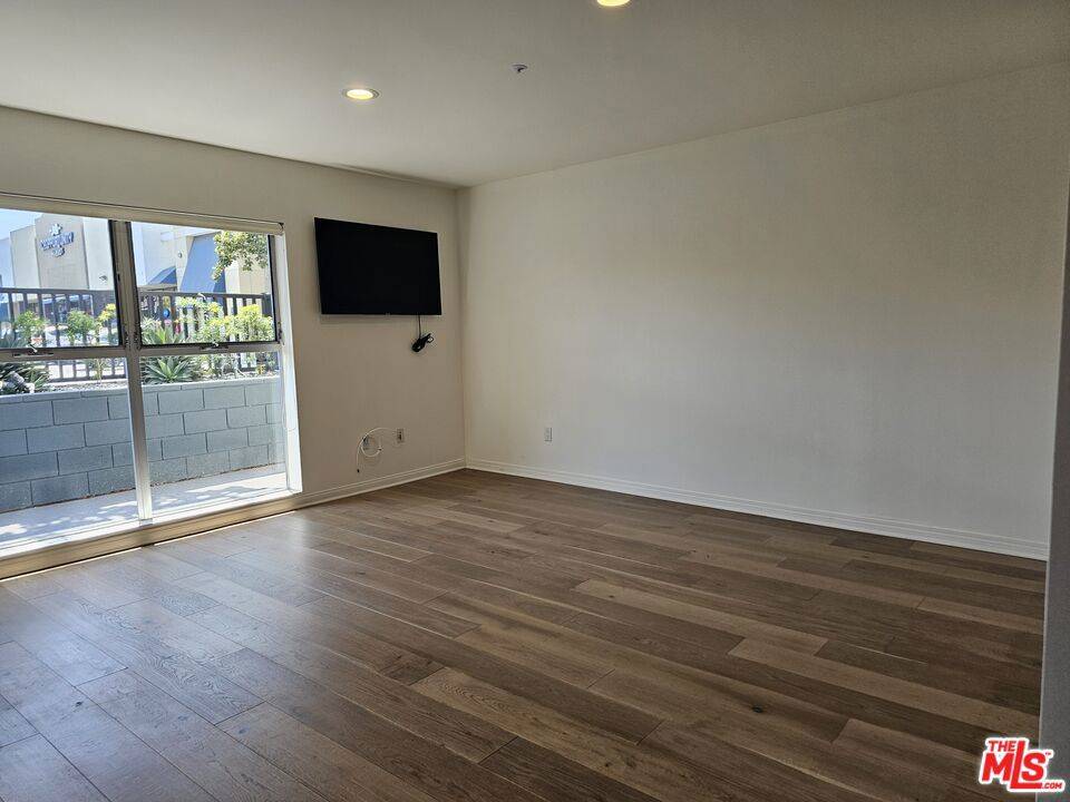 Santa Monica, CA 90404,1617 Broadway #B