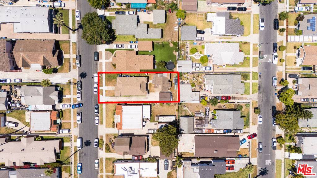 Los Angeles, CA 90044,1267 W 85th ST