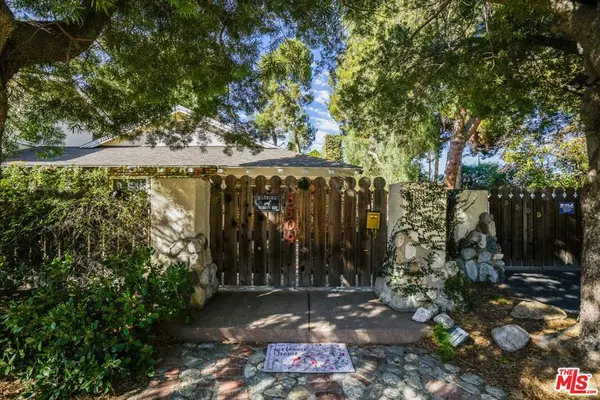 Woodland Hills, CA 91364,5509 Oakdale AVE