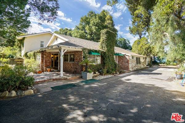 5509 Oakdale AVE, Woodland Hills, CA 91364