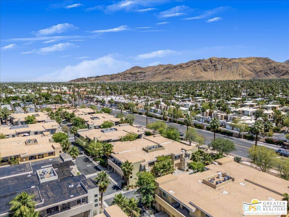 Palm Springs, CA 92264,870 E Palm Canyon DR #204