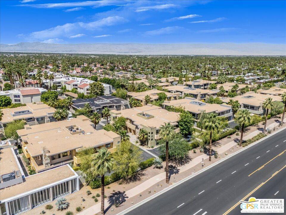 Palm Springs, CA 92264,870 E Palm Canyon DR #204