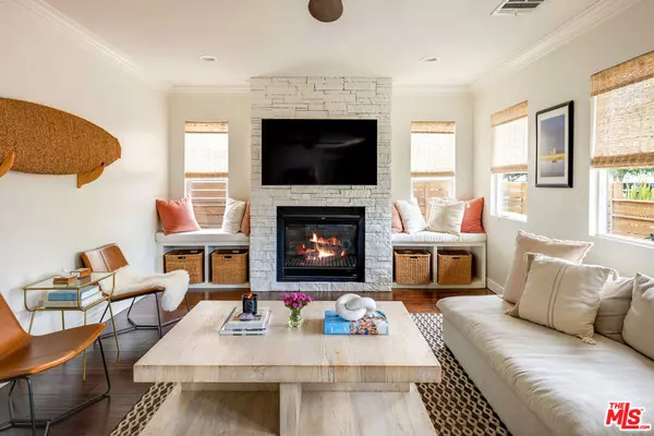 Venice, CA 90291,1774 Washington WAY