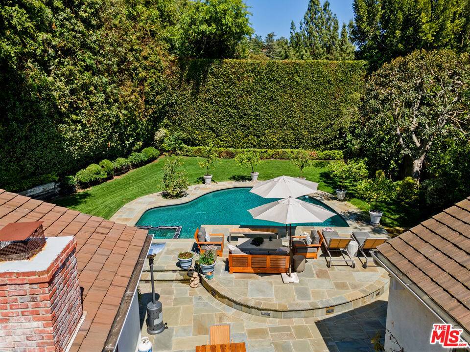 Beverly Hills, CA 90210,2740 N Deep Canyon DR