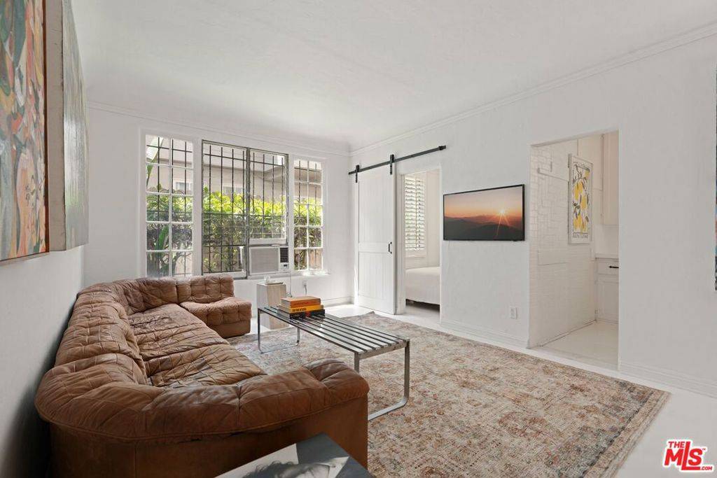 West Hollywood, CA 90046,1345 N Hayworth AVE #4
