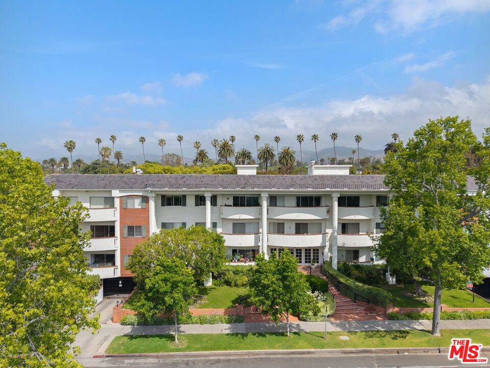 521 Montana AVE #205, Santa Monica, CA 90403