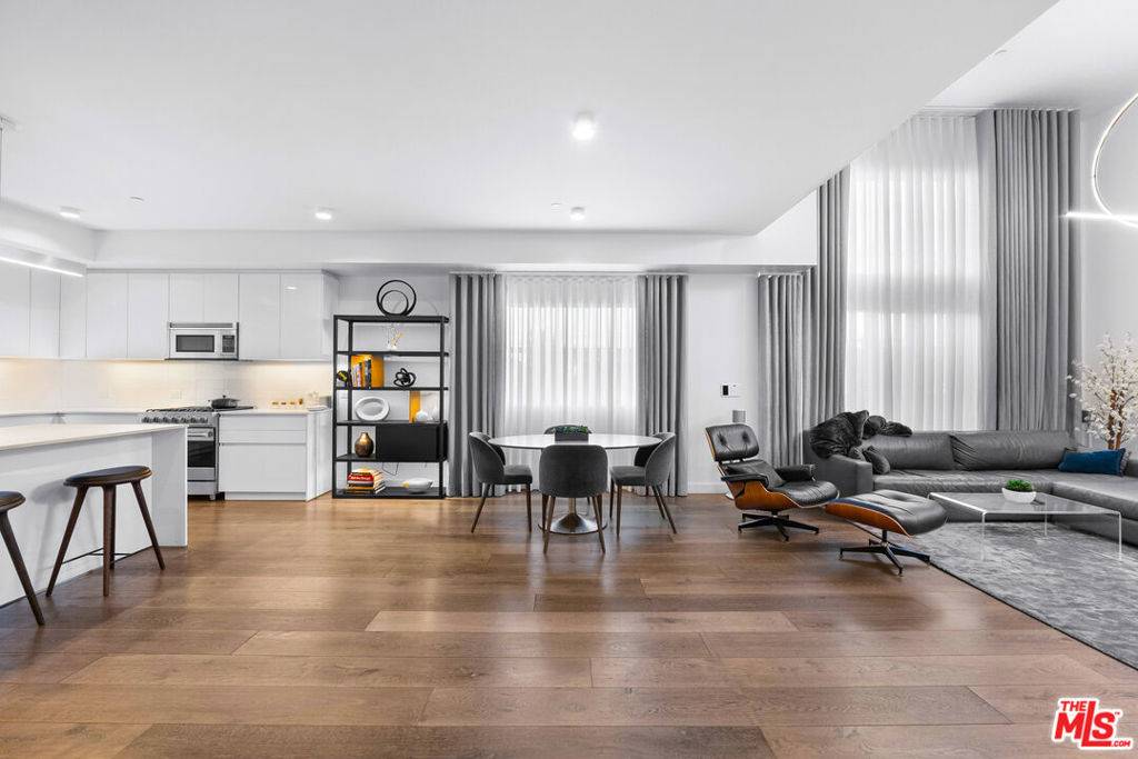 1433 14th ST #10, Santa Monica, CA 90404