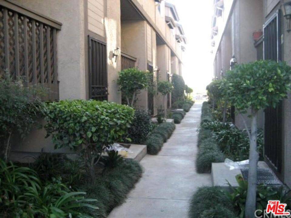 850 W 157TH ST #7, Gardena, CA 90247