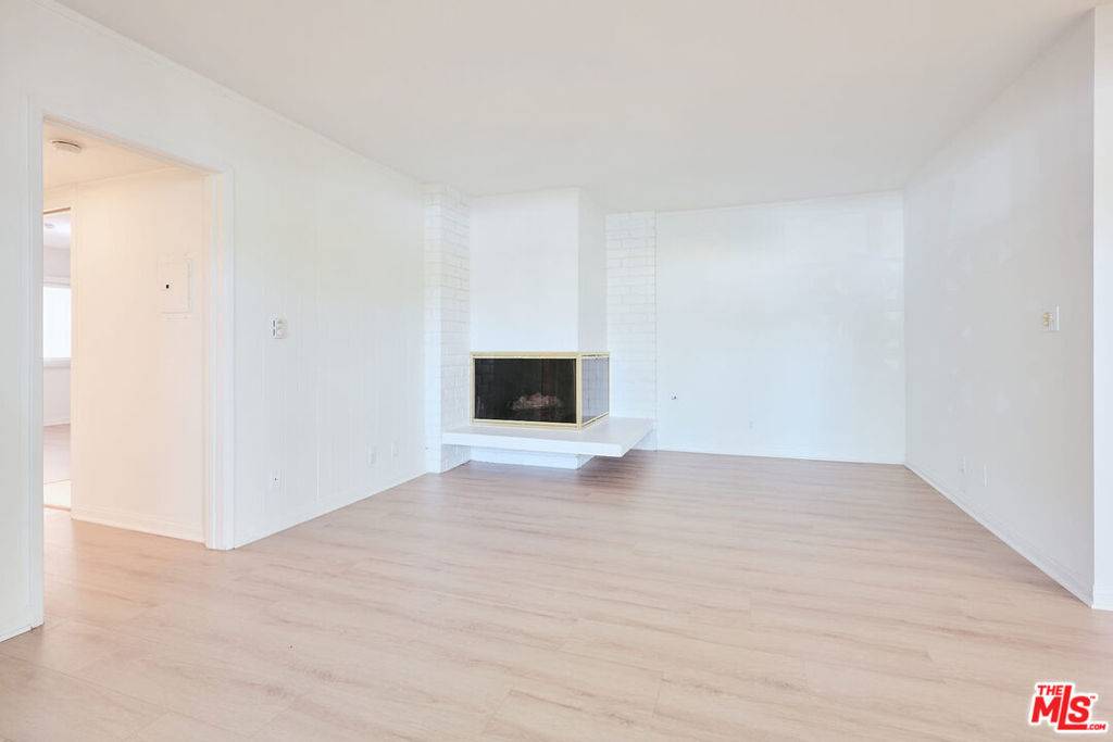 Playa Del Rey, CA 90293,7712 Paseo Del Rey #1
