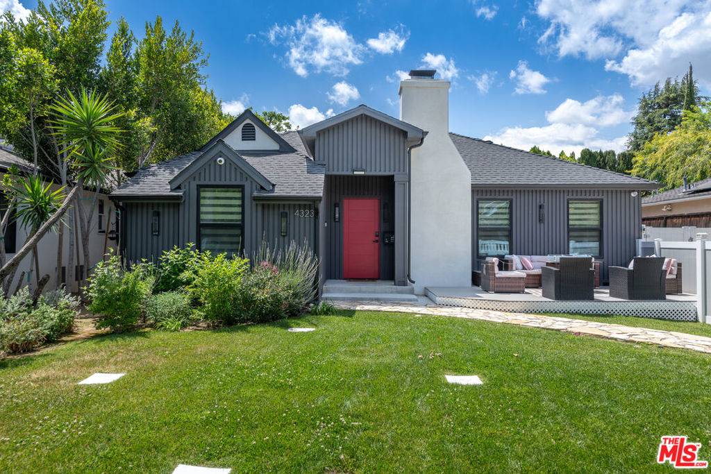 4323 Irvine AVE, Studio City, CA 91604
