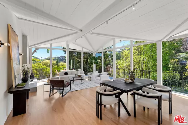 7229 Senalda RD, Los Angeles, CA 90068