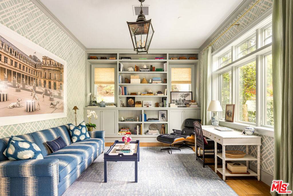 Pacific Palisades, CA 90272,782 Ranch LN