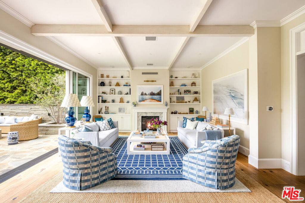Pacific Palisades, CA 90272,782 Ranch LN