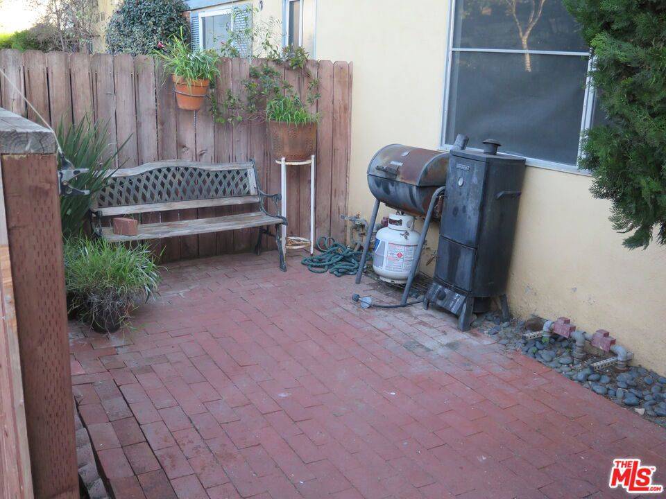 Los Angeles, CA 90034,3603 MENTONE AVE #6