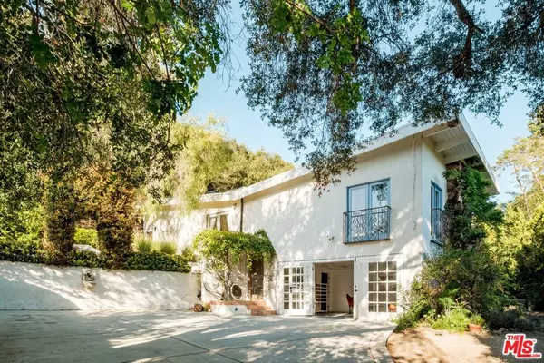 Topanga, CA 90290,21316 Encina RD
