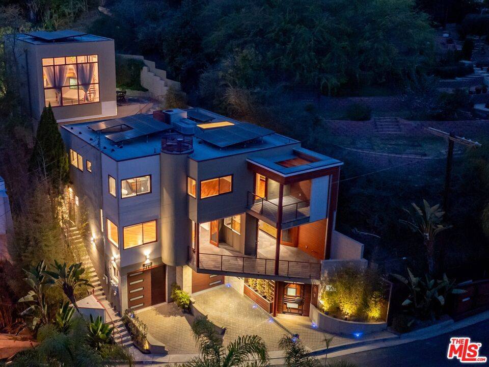 2222 Bancroft AVE, Los Angeles, CA 90039