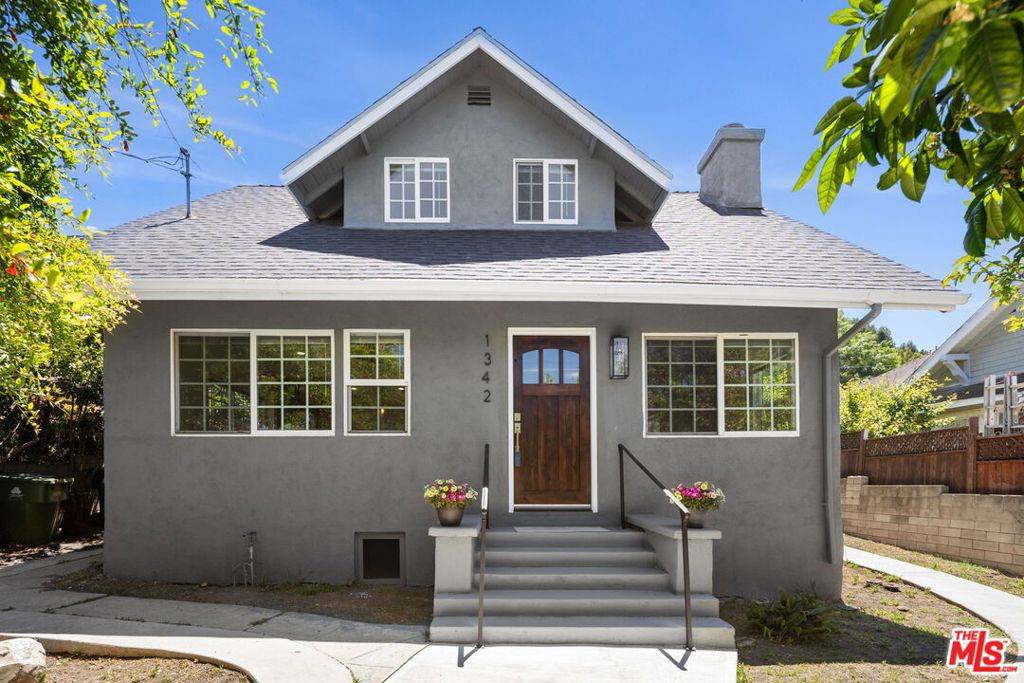 1342 Mohawk ST, Los Angeles, CA 90026