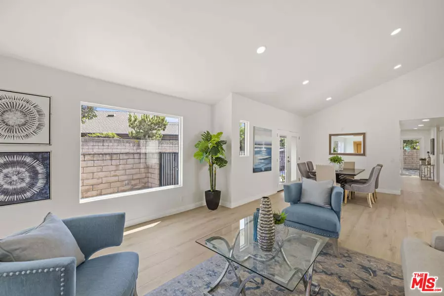 13 Pepper CT, Inglewood, CA 90302
