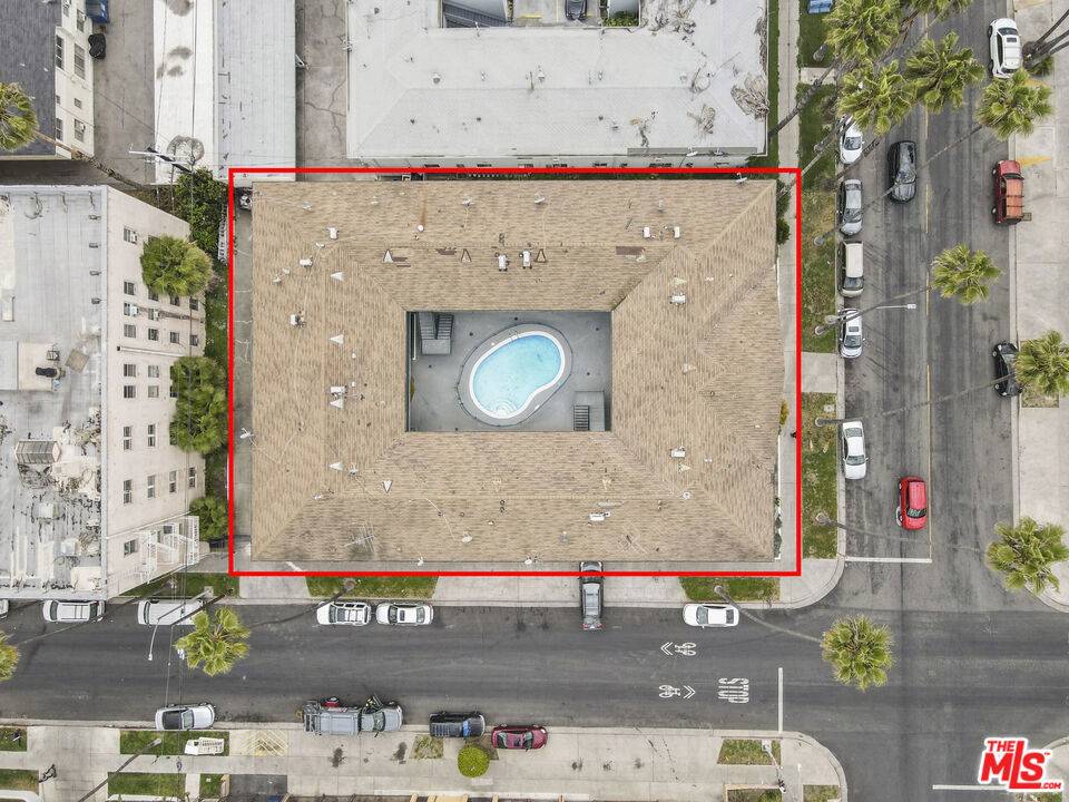 Los Angeles, CA 90020,400 S Mariposa AVE