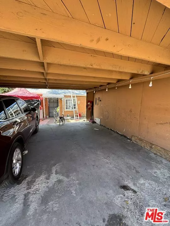Bakersfield, CA 93306,2927 Lake ST