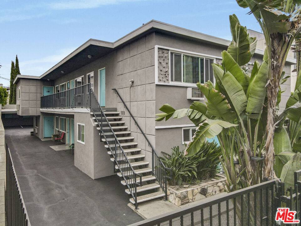 738 N Hudson AVE, Los Angeles, CA 90038