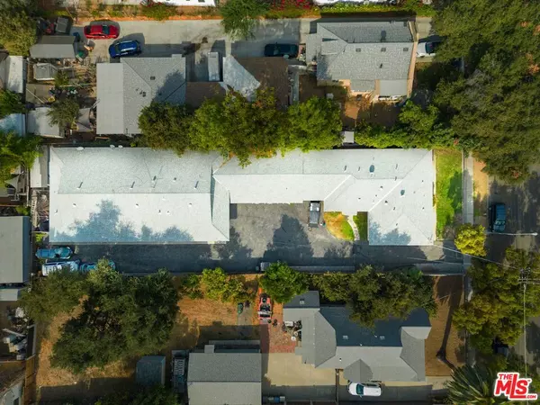 Pasadena, CA 91103,965 N Summit AVE