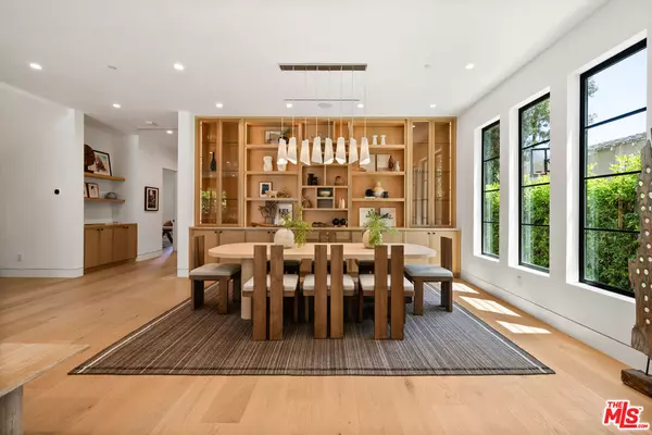 Studio City, CA 91604,4259 Vantage AVE
