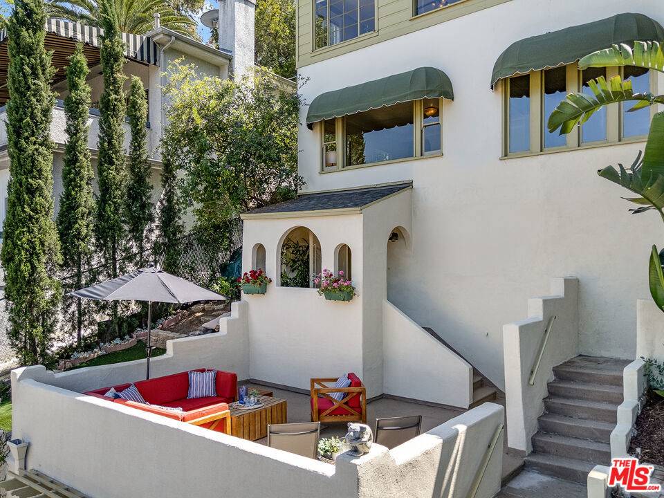 Glendale, CA 91205,1355 Columbia DR