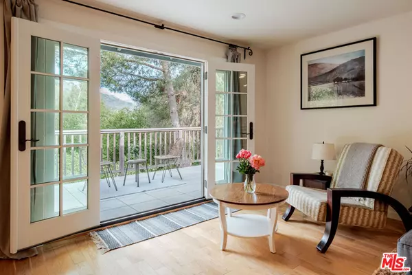 502 Fernwood Pacific DR, Topanga, CA 90290