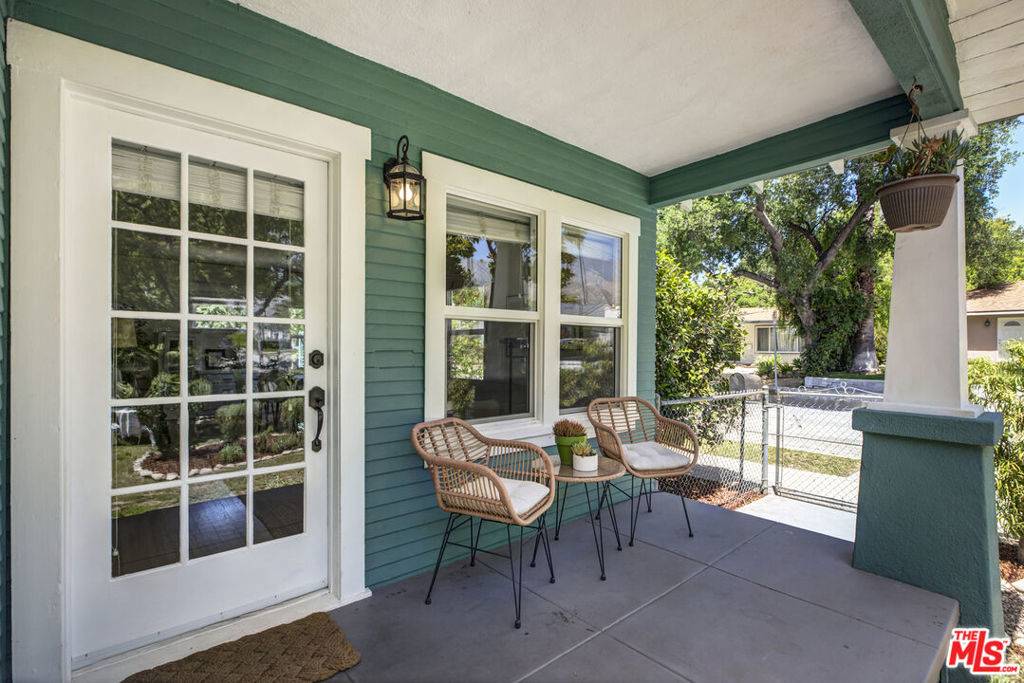 Pasadena, CA 91104,1454 E Elizabeth ST