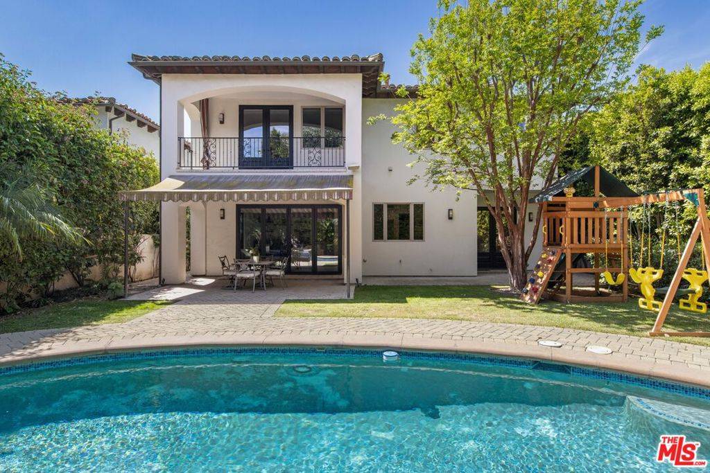 Sherman Oaks, CA 91403,15451 Varden ST