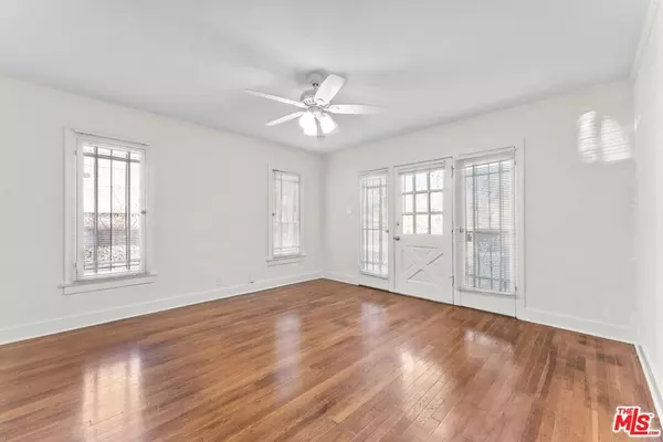 Los Angeles, CA 90026,2522 London ST