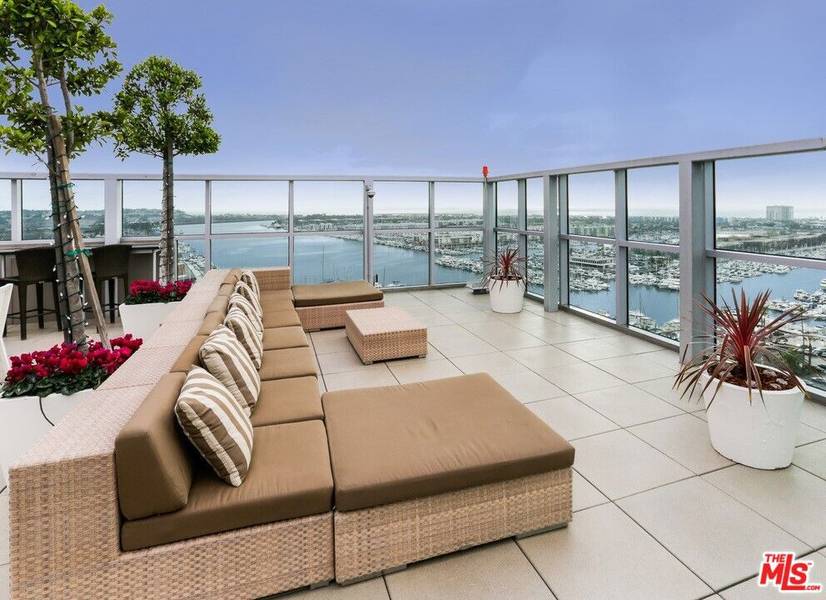 13700 Marina Pointe DR #1224, Marina Del Rey, CA 90292