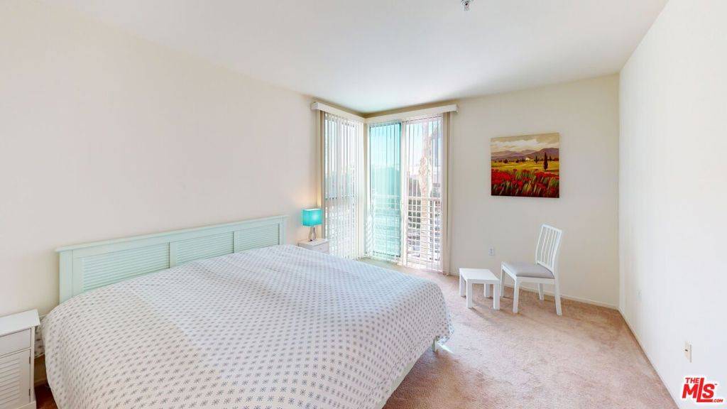 Los Angeles, CA 90012,267 S San Pedro ST #321