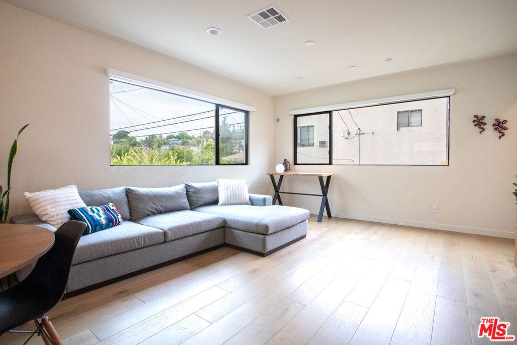 Los Angeles, CA 90041,4515 N Ayla LN