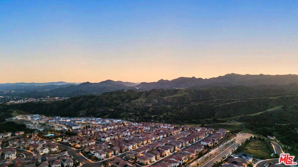 Porter Ranch, CA 91326,20643 W Wood Rose CT