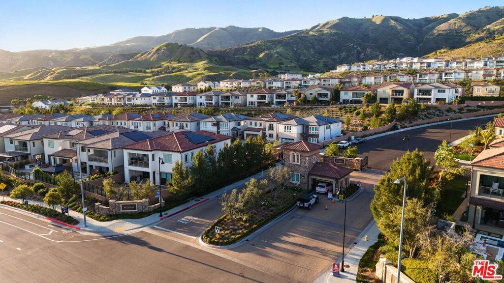 Porter Ranch, CA 91326,20643 W Wood Rose CT