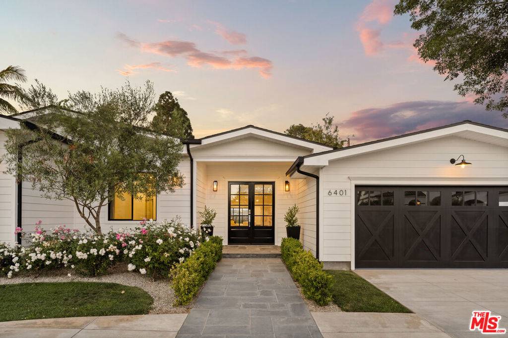 Los Angeles, CA 90045,6401 Riggs PL