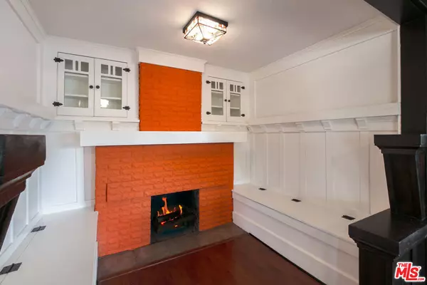 Los Angeles, CA 90065,2902 Idell ST