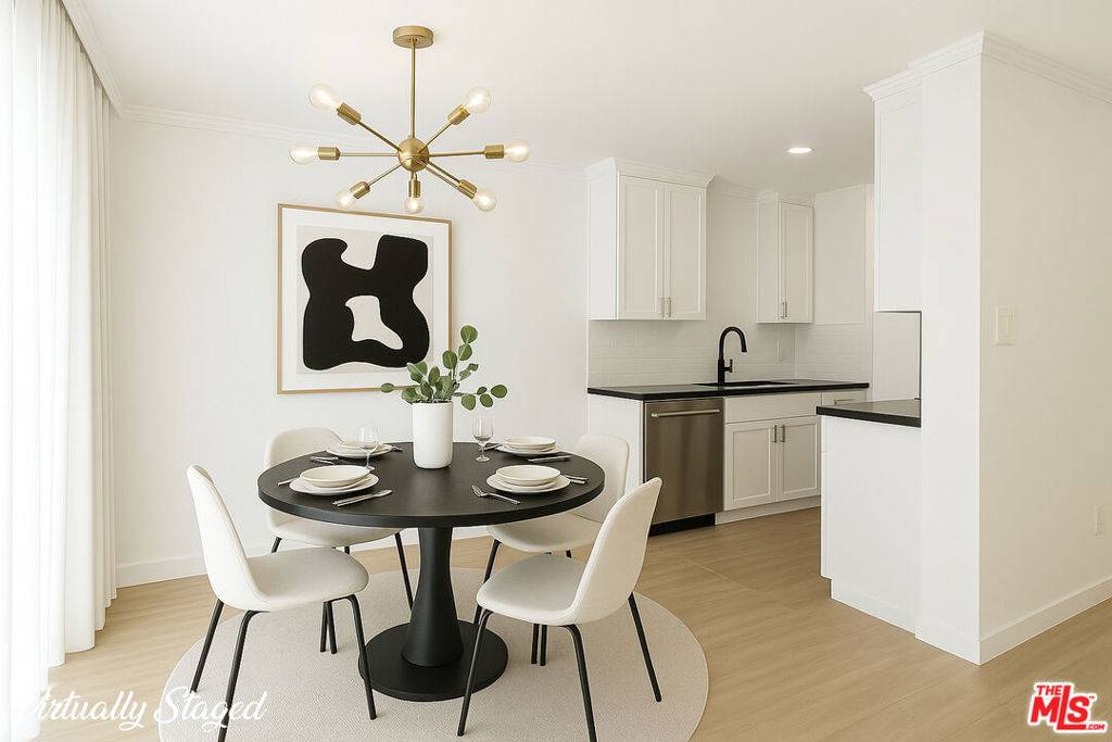 West Hollywood, CA 90069,960 Larrabee ST #214
