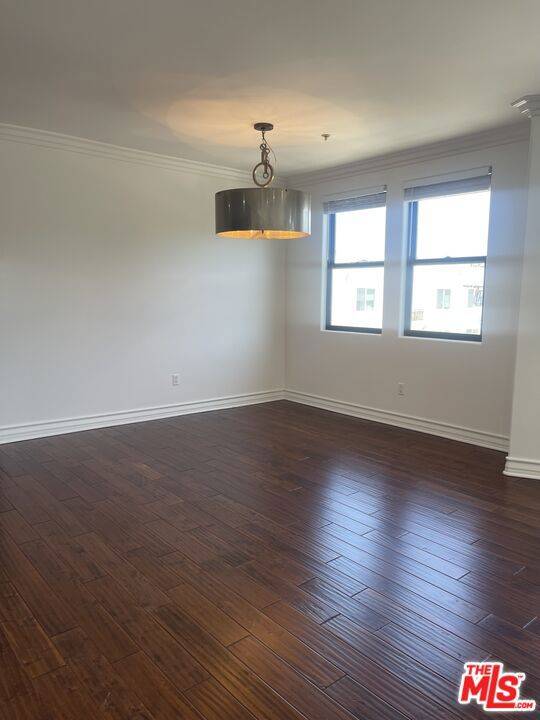 Studio City, CA 91604,12045 Hoffman ST #405