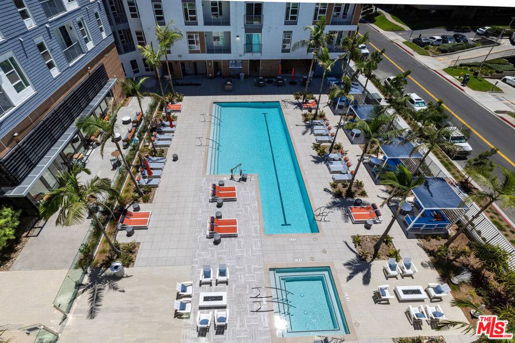 San Diego, CA 92108,5075 Camino De La Siesta #352