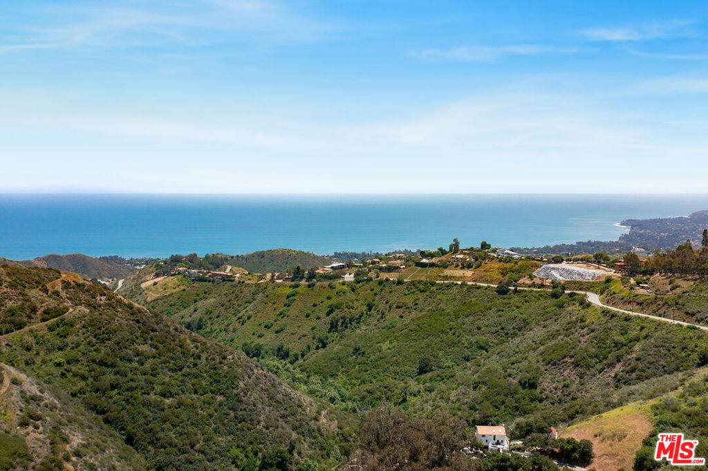 Malibu, CA 90265,26565 Ocean View DR