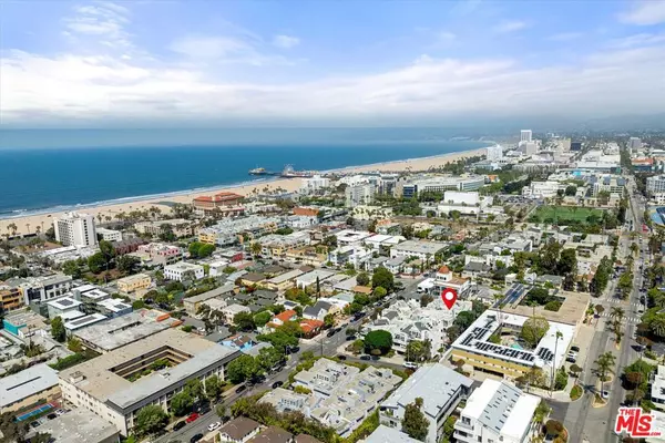 2115 3rd ST #408, Santa Monica, CA 90405