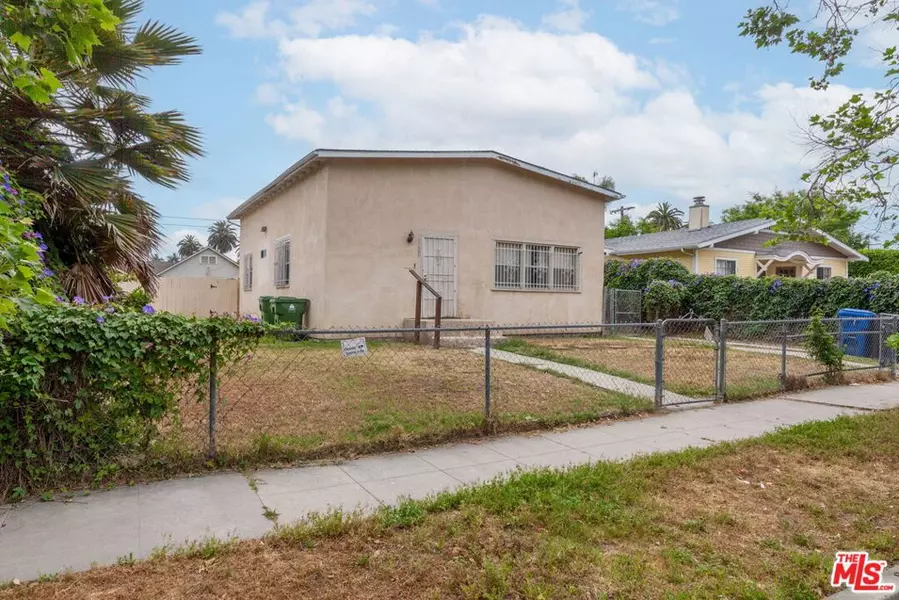 1120 S Lucerne BLVD, Los Angeles, CA 90019