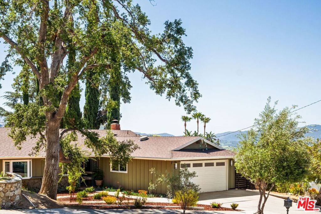 Calabasas, CA 91302,26024 Farmfield RD